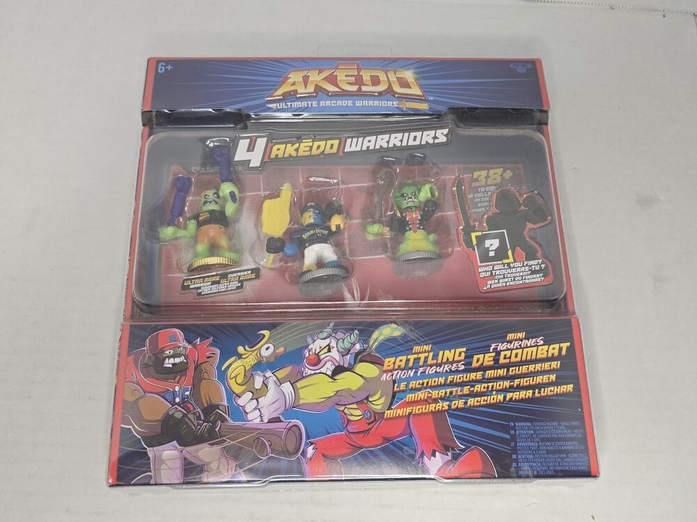 Akedo Ultimate Arcade Warriors Mini Battling Action Figures 4 Pack New